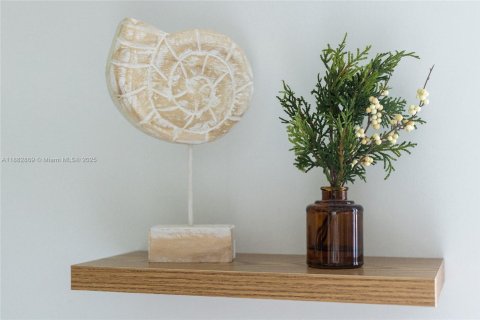 Condominio en venta en Miami, Florida, 2 dormitorios, 84.26 m2 № 1929571 - foto 29