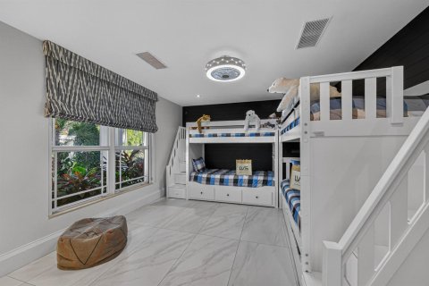 House in Fort Lauderdale, Florida 5 bedrooms, 423.08 sq.m. № 2158359 - photo 8
