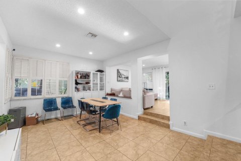 Adosado en alquiler en Boca Raton, Florida, 3 dormitorios, 189.15 m2 № 2176763 - foto 8