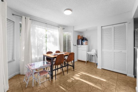 Adosado en alquiler en Boca Raton, Florida, 3 dormitorios, 189.15 m2 № 2176763 - foto 6