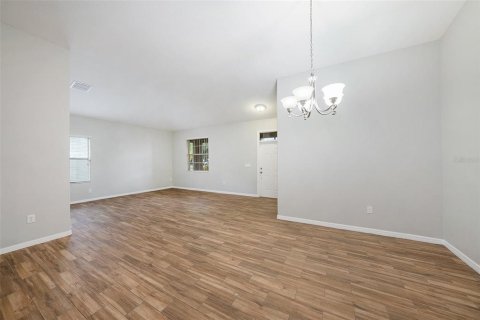 House in Riverview, Florida 4 bedrooms, 224.17 sq.m. № 1812767 - photo 9