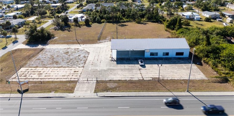 Propiedad comercial en Englewood, Florida 310.29 m2 № 2118509