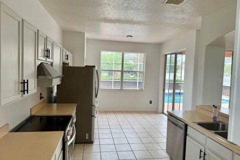 Villa ou maison à louer à Orlando, Floride: 5 chambres, 317.54 m2 № 2096916 - photo 6