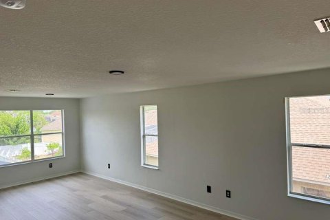 Villa ou maison à louer à Orlando, Floride: 5 chambres, 317.54 m2 № 2096916 - photo 16