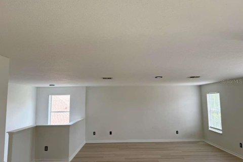 Villa ou maison à louer à Orlando, Floride: 5 chambres, 317.54 m2 № 2096916 - photo 14