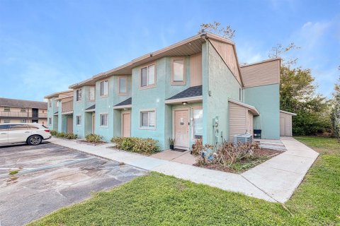 Apartamento en alquiler en Kissimmee, Florida, 2 dormitorios, 597.36 m2 № 2098253 - foto 2