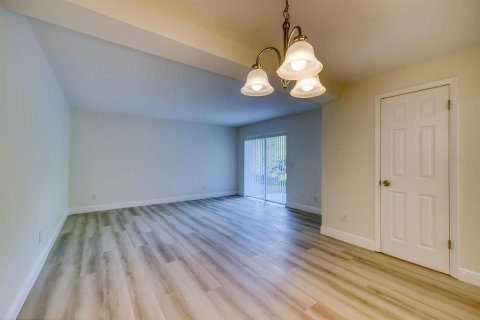 Apartamento en alquiler en Kissimmee, Florida, 2 dormitorios, 597.36 m2 № 2098253 - foto 15