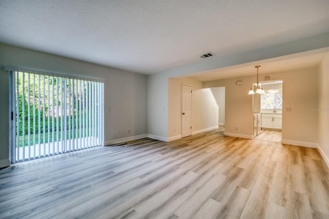 Apartamento en alquiler en Kissimmee, Florida, 2 dormitorios, 597.36 m2 № 2098253 - foto 16