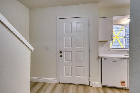 Apartamento en alquiler en Kissimmee, Florida, 2 dormitorios, 597.36 m2 № 2098253 - foto 5