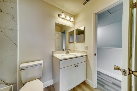 Apartamento en alquiler en Kissimmee, Florida, 2 dormitorios, 597.36 m2 № 2098253 - foto 23