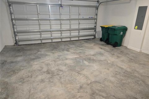 House in Englewood, Florida 2 bedrooms, 145.3 sq.m. № 1821399 - photo 26