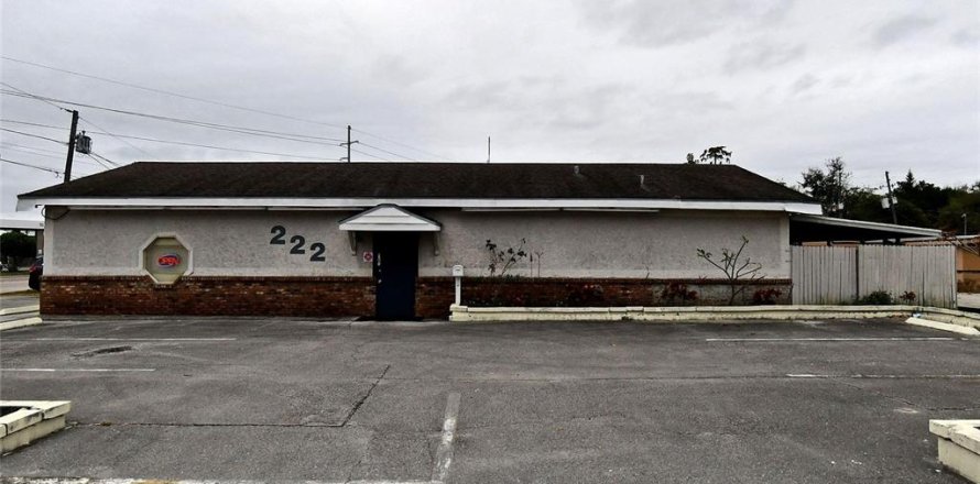 Propiedad comercial en Longwood, Florida 170.01 m2 № 1908121