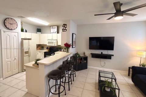 Adosado en venta en Miami, Florida, 3 dormitorios, 146.69 m2 № 1951407 - foto 6