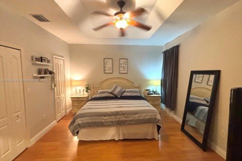 Adosado en venta en Miami, Florida, 3 dormitorios, 146.69 m2 № 1951407 - foto 8