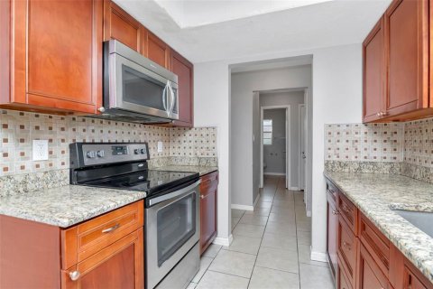 Casa en venta en Seffner, Florida, 3 dormitorios, 115.48 m2 № 1876191 - foto 7