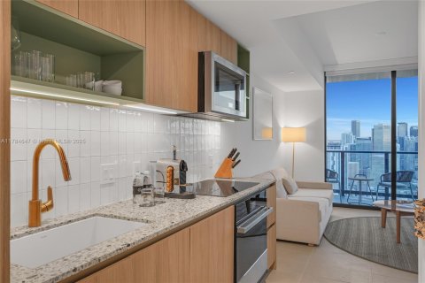 Condominio en venta en Miami, Florida, 1 dormitorio, 46.92 m2 № 1638333 - foto 10