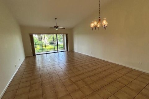 Condominio en alquiler en Stuart, Florida, 2 dormitorios, 112.32 m2 № 2250048 - foto 4