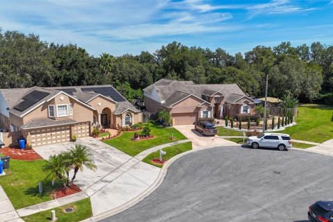 House in Riverview, Florida 5 bedrooms, 227.05 sq.m. № 2394402 - photo 6