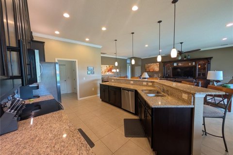 House in Winter Haven, Florida 3 bedrooms, 188.68 sq.m. № 1894940 - photo 16