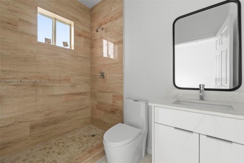 Casa en alquiler en Pompano Beach, Florida, 3 dormitorios, 131.46 m2 № 1893454 - foto 13