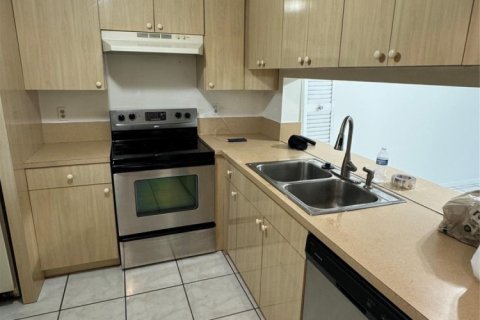 Condominio en alquiler en Davie, Florida, 2 dormitorios, 100.33 m2 № 1142433 - foto 1