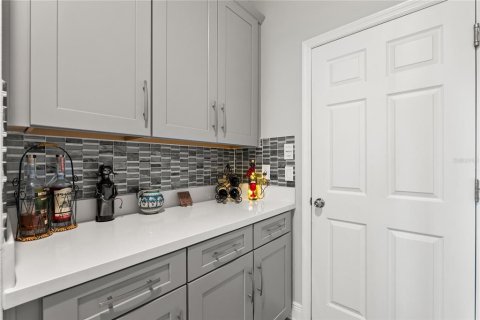 House in Groveland, Florida 5 bedrooms, 362.69 sq.m. № 1905382 - photo 22