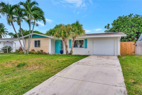 House in Palm Beach Gardens, Florida 3 bedrooms, 110.46 sq.m. № 1887256 - photo 21
