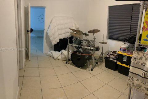 Купить виллу или дом в Майами, Флорида 3 спальни, 148.83м2, № 1958128 - фото 15