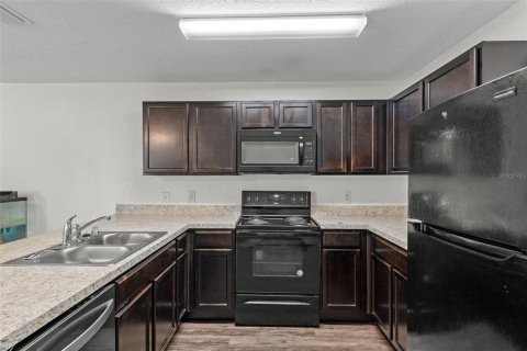 Casa en venta en Brooksville, Florida, 3 dormitorios, 105.91 m2 № 2387514 - foto 14
