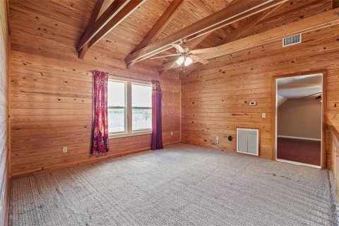 House in Pomona Park, Florida 3 bedrooms, 208.1 sq.m. № 1793511 - photo 15