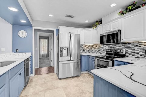 Villa ou maison à vendre à Sarasota, Floride: 3 chambres, 187.66 m2 № 2421665 - photo 29