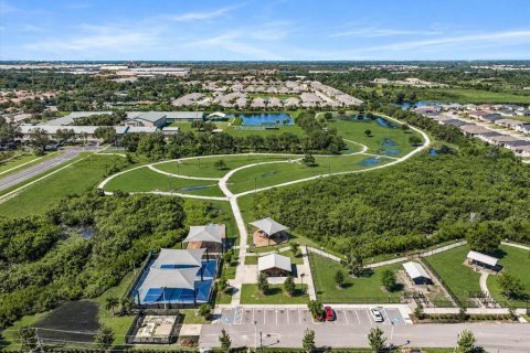 Villa ou maison à vendre à Sarasota, Floride: 3 chambres, 187.66 m2 № 2421665 - photo 20
