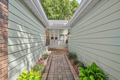 Villa ou maison à vendre à Sarasota, Floride: 3 chambres, 187.66 m2 № 2421665 - photo 9