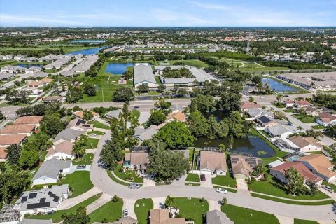 Villa ou maison à vendre à Sarasota, Floride: 3 chambres, 187.66 m2 № 2421665 - photo 19
