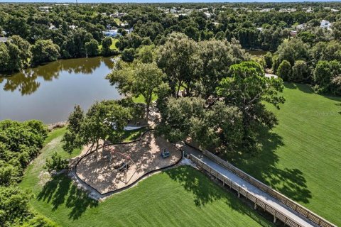 Villa ou maison à vendre à Sarasota, Floride: 3 chambres, 187.66 m2 № 2421665 - photo 2