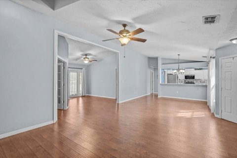 Villa ou maison à vendre à Sarasota, Floride: 3 chambres, 187.66 m2 № 2421665 - photo 24