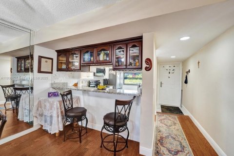 Condominio en venta en Davie, Florida, 2 dormitorios, 128.67 m2 № 2038093 - foto 9