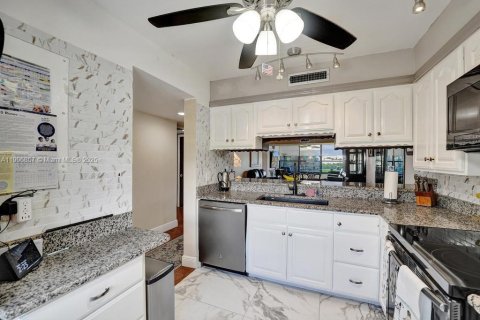 Condominio en venta en Davie, Florida, 2 dormitorios, 128.67 m2 № 2038093 - foto 11