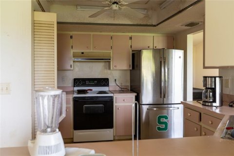 House in Rotonda, Florida 3 bedrooms, 172.98 sq.m. № 2238040 - photo 13