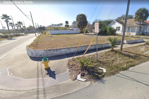 Terreno en venta en Daytona Beach, Florida № 1106508 - foto 2