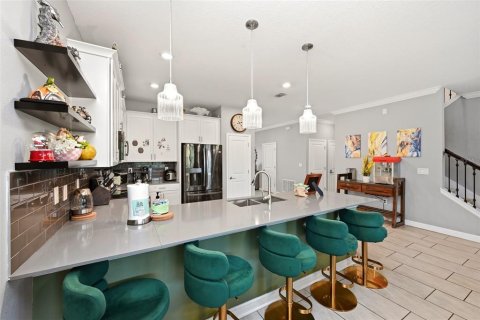 Casa en venta en Kissimmee, Florida, 7 dormitorios, 371.05 m2 № 2121674 - foto 19