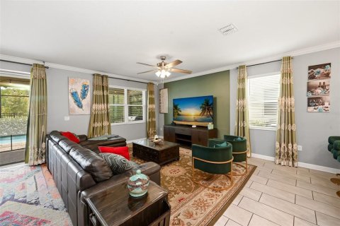 Casa en venta en Kissimmee, Florida, 7 dormitorios, 371.05 m2 № 2121674 - foto 23