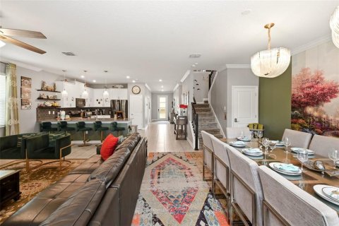 Casa en venta en Kissimmee, Florida, 7 dormitorios, 371.05 m2 № 2121674 - foto 28