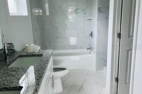 Casa en alquiler en Rotonda, Florida, 3 dormitorios, 139.07 m2 № 1439179 - foto 11