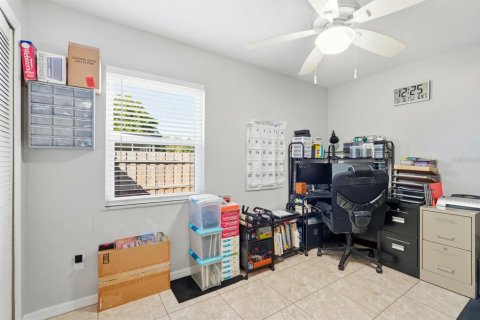 Villa ou maison à vendre à Deltona, Floride: 3 chambres, 116.5 m2 № 2302207 - photo 23