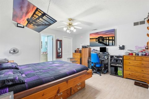 Villa ou maison à vendre à Deltona, Floride: 3 chambres, 116.5 m2 № 2302207 - photo 18