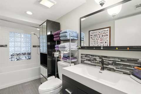 Villa ou maison à vendre à Deltona, Floride: 3 chambres, 116.5 m2 № 2302207 - photo 22