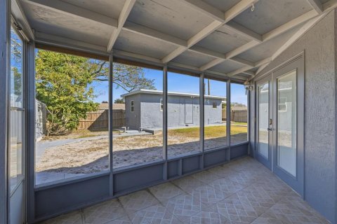 Villa ou maison à vendre à Deltona, Floride: 3 chambres, 116.5 m2 № 2302207 - photo 28