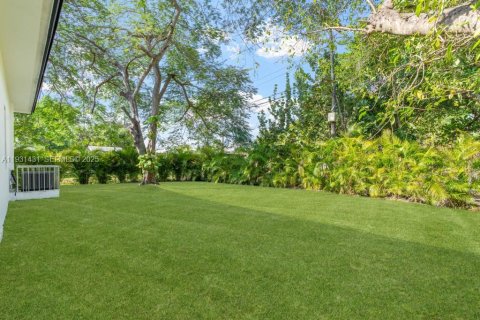 Купить виллу или дом в Майами, Флорида 3 спальни, 136.57м2, № 1990106 - фото 20