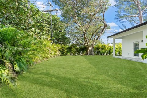 Купить виллу или дом в Майами, Флорида 3 спальни, 136.57м2, № 1990106 - фото 22